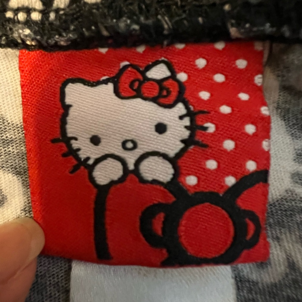 Hello Kitty Pajama Pants - Picture 3 of 4